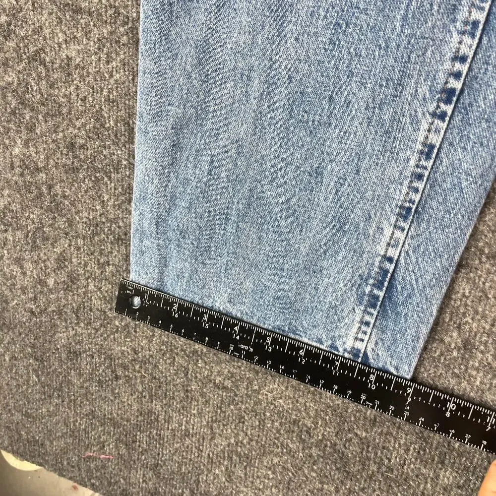 Wrangler Jeans Mens Size 36x30 Light‎ Wash Blue Straight Leg Classic Denim